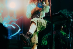 061025-briston-maroney-carolynwang-12